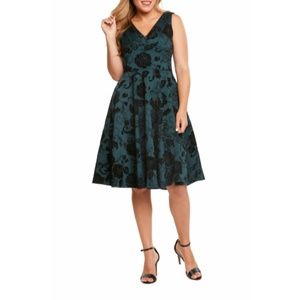 Retro Style Green Fit & Flare Swing Dress